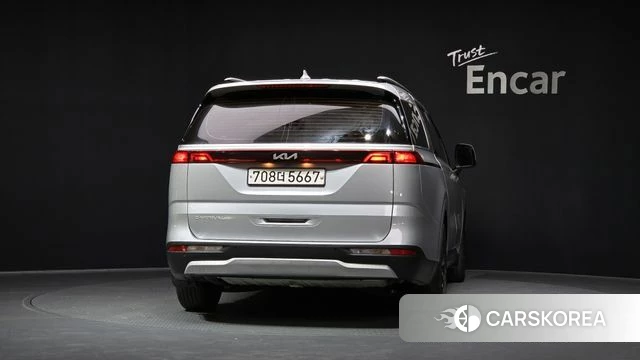 Kia Carnival 4th generation id 4231378 из Кореи 24