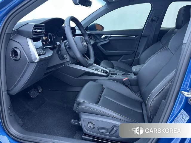 Audi A3 id 4258687 из Китая 18