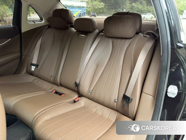 Mercedes-Benz E-class id 3939392 из Китая 11