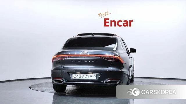 Hyundai The New Grandeur IG id 4470999 из Кореи 32