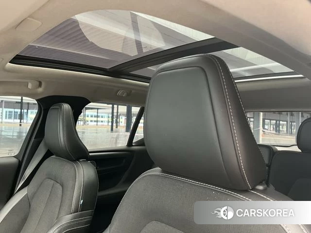 Volvo XC40 id 4213415 из Китая 9