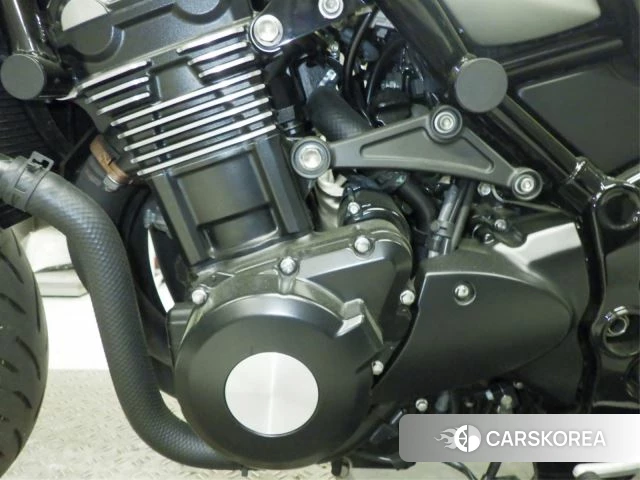 Engine photo