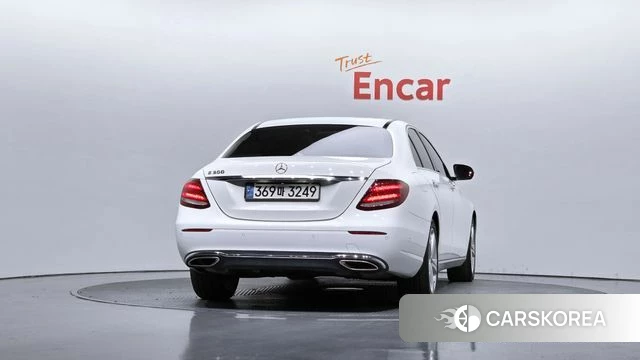 Mercedes-Benz E-Class W213 id 4225673 из Кореи 26