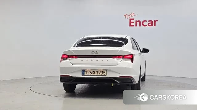 Hyundai Avante (CN7) id 3295808 из Кореи 14