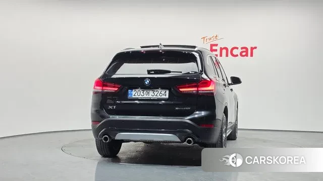 BMW X1 (F48) id 3701971 из Кореи 14