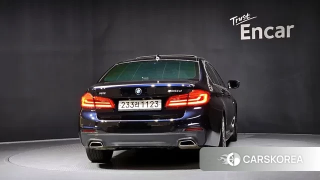 BMW 5 Series (G30) id 2886467 из Кореи 14