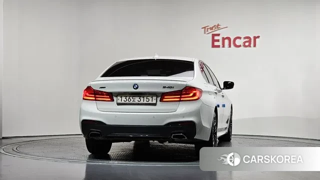 BMW 5 Series (G30) id 3396226 из Кореи 14