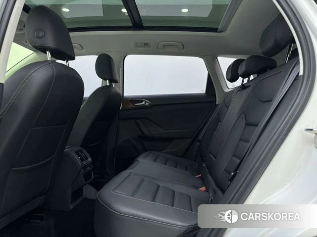 Volkswagen Tuyue 2022 Белый из Китая, фото 5