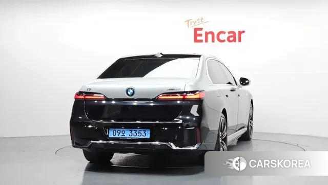 BMW i7 (G70) id 3426410 из Кореи 14