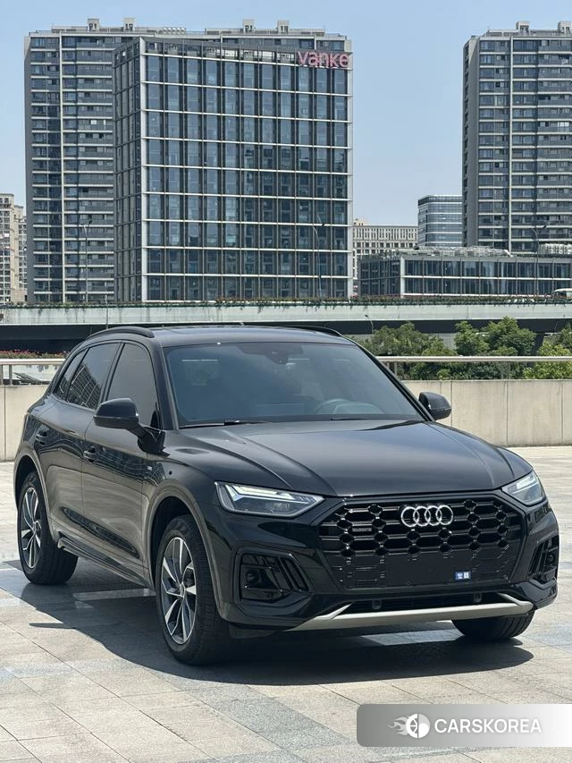 Audi Q5L id 4307015 из Китая 19