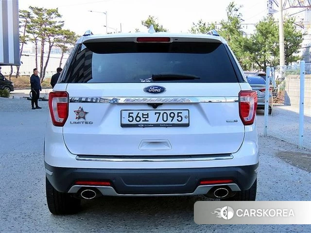 Ford Explorer id 3893746 из Кореи 14