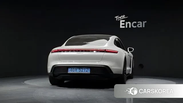 Porsche Taycan id 3725980 из Кореи 14