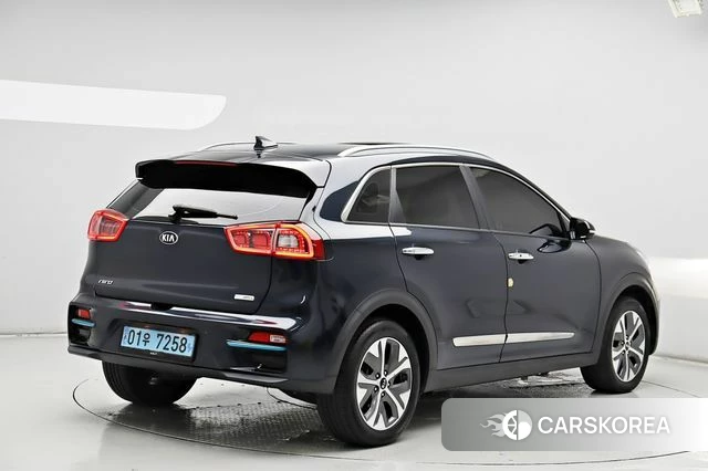 Kia Niro EV id 4836210 из Кореи 14