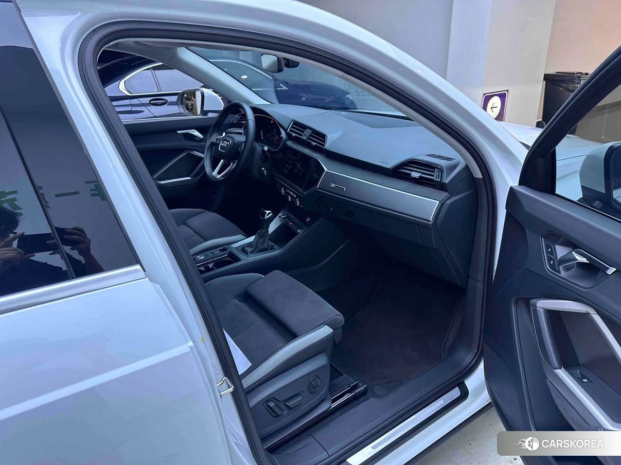 Audi Q3 id 4479612 из Китая 17
