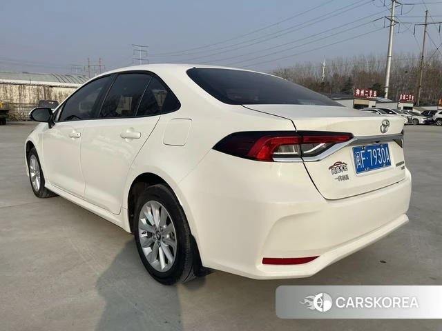Toyota Corolla id 4207707 из Китая 13