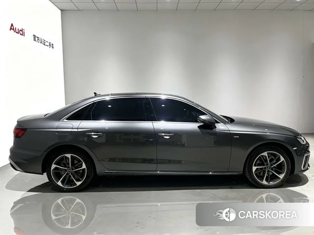 Audi A4L id 4238080 из Китая 10