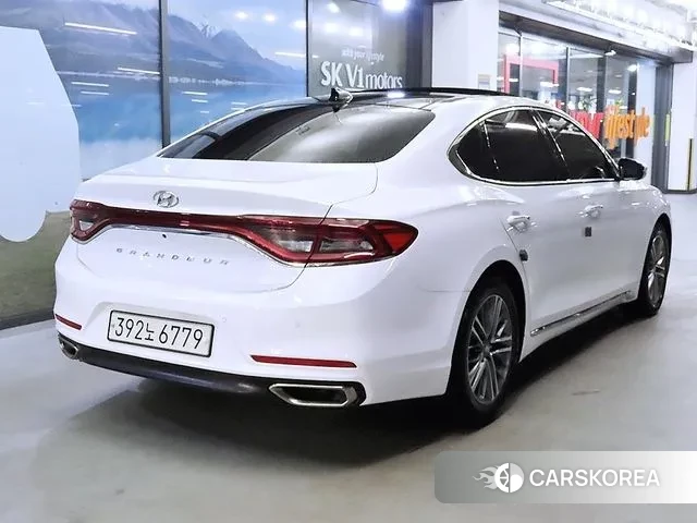 Hyundai Grandeur IG id 3265402 из Кореи 14