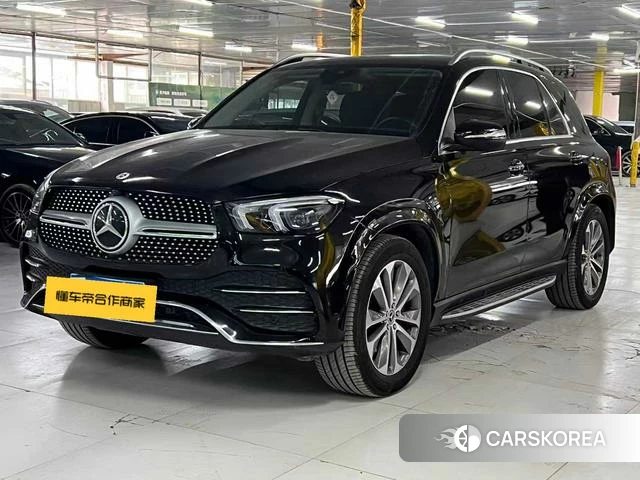 Mercedes-Benz GLE (import) 2022 Черный из Китая, фото 4