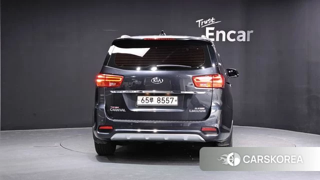 Kia The New Carnival id 4596253 из Кореи 32