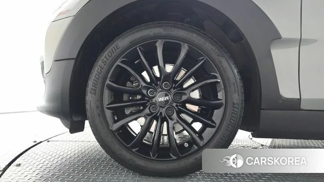 Mini Cooper Clubman id 4917275 из Кореи 28