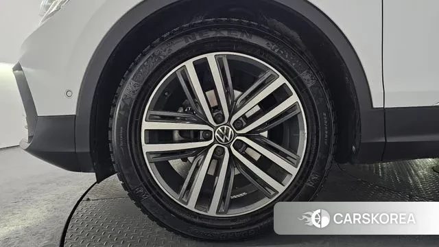 Volkswagen Tiguan second Generation id 3648980 из Кореи 14