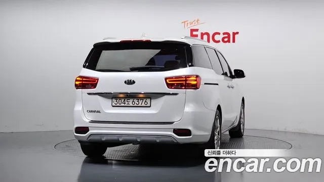 Kia The New Carnival id 2932690 из Кореи 14