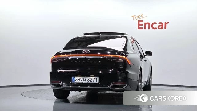Hyundai The New Grandeur IG id 4475502 из Кореи 14
