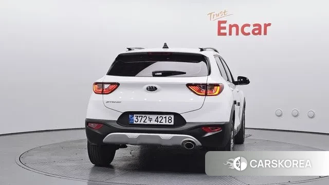 Kia Stonic id 3498796 из Кореи 14