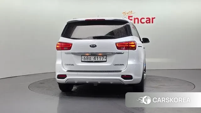 Kia The New Carnival id 3677537 из Кореи 14