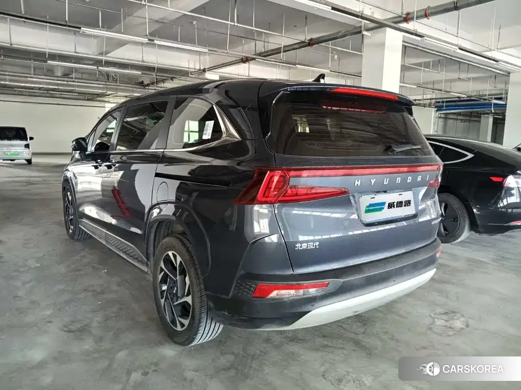 Hyundai Kustu 2024 Silver/gray из Китая, фото 5