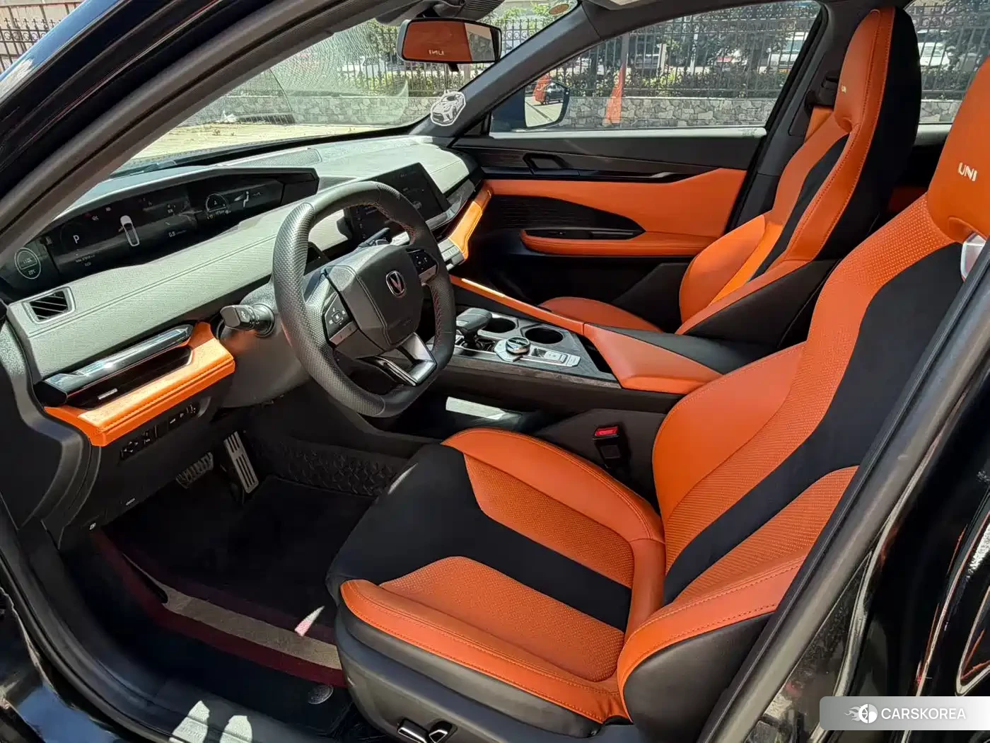 Chang'an Changan UNI-V 2023 Черный из Китая, фото 4