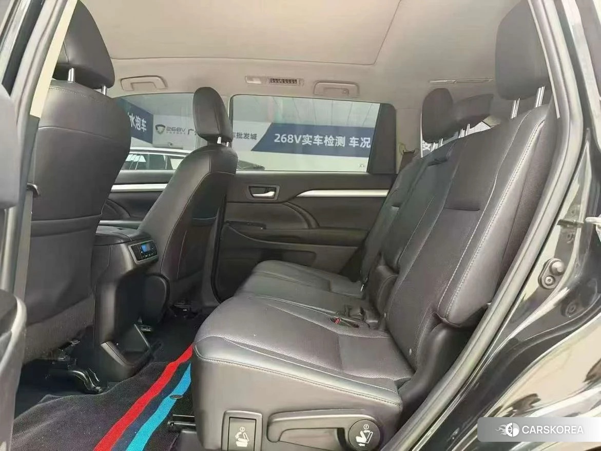Toyota Highlander 2021 Черный из Китая, фото 4