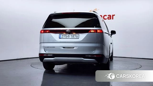 Kia Carnival 4th generation id 4383392 из Кореи 24