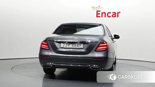 Mercedes-Benz E-Class W213 id 3834589 из Кореи 14