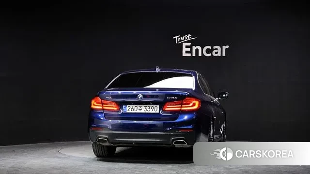 BMW 5 Series (G30) id 3344824 из Кореи 14