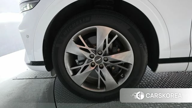Genesis GV70 id 4651469 из Кореи 34