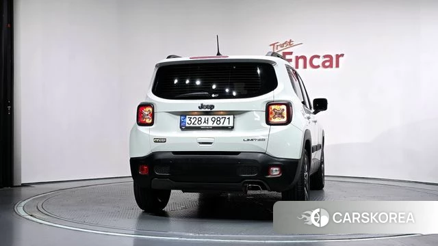 Jeep Renegade id 4763333 из Кореи 26