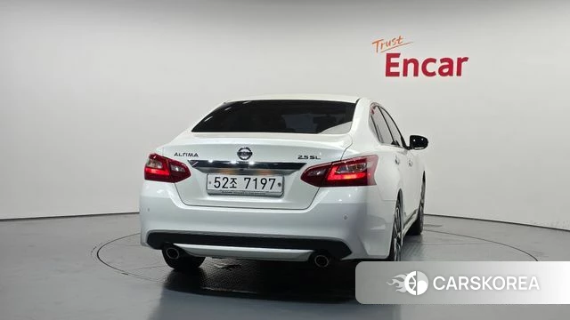 Nissan Altima id 4525692 из Кореи 24