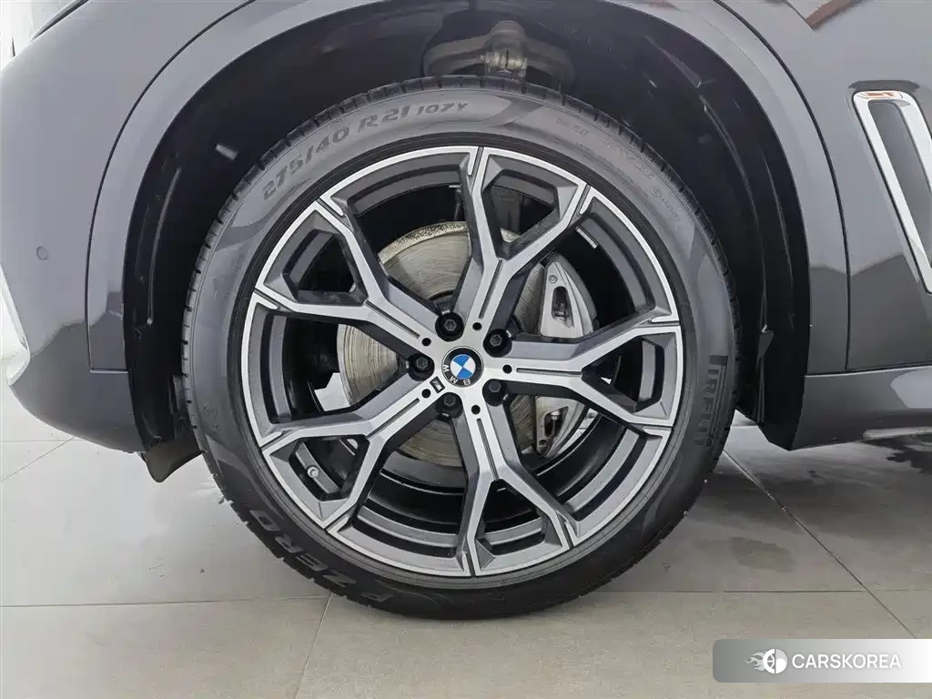 BMW X5 id 4546352 из Китая 18