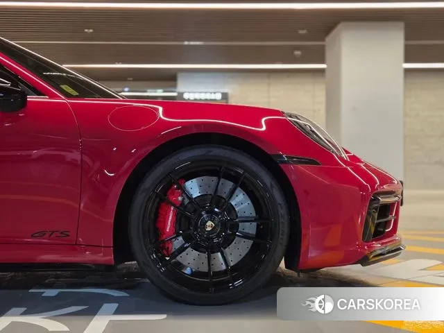 Porsche 911(992) id 3354936 из Кореи 14