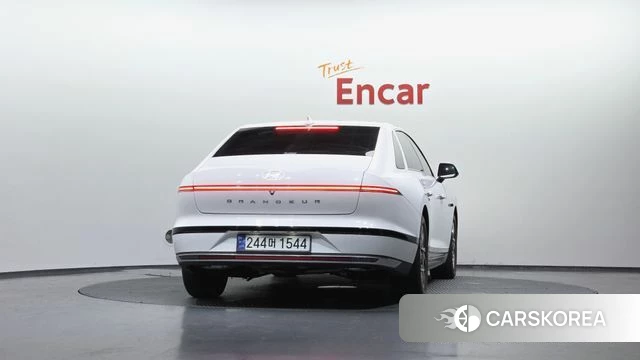 Hyundai Grandeur (GN7) id 3864374 из Кореи 14