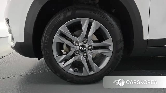 Kia Seltos id 4849726 из Кореи 26