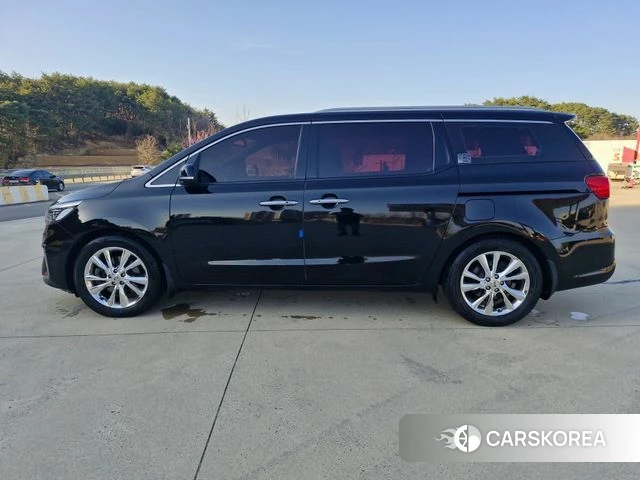 Kia The New Carnival 2018 Черный из Кореи, фото 4