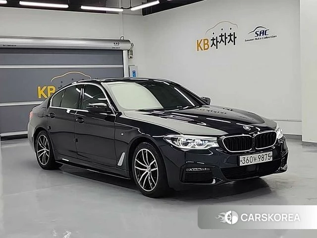 BMW 5 Series (G30) id 3844383 из Кореи 13