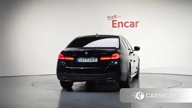 BMW 5 Series (G30) id 2998255 из Кореи 14