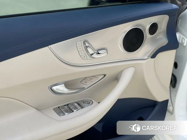 Mercedes-Benz E-class (imported) id 3901970 из Китая 19