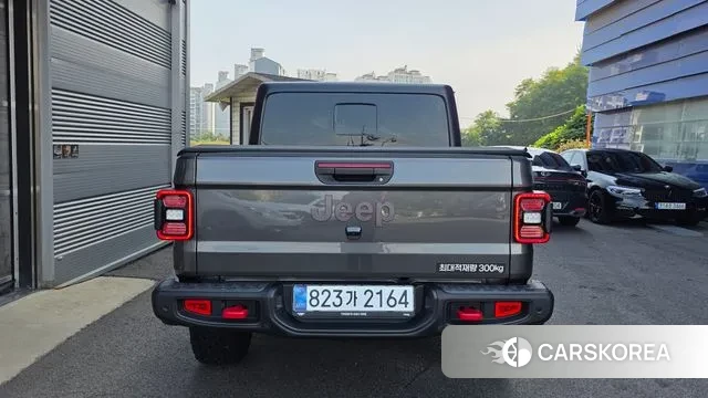 Jeep Gladiator (JT) id 3246108 из Кореи 14