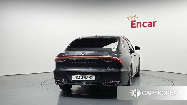 Hyundai The New Grandeur IG id 4317515 из Кореи 26