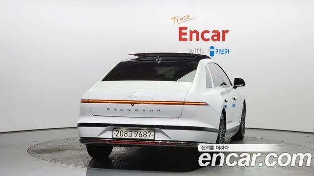 Hyundai Grandeur Hybrid (GN7) id 2910431 из Кореи 14