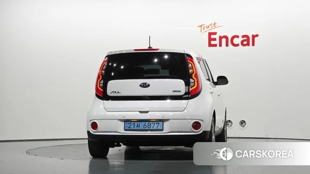 Kia Soul EV id 4785776 из Кореи 24